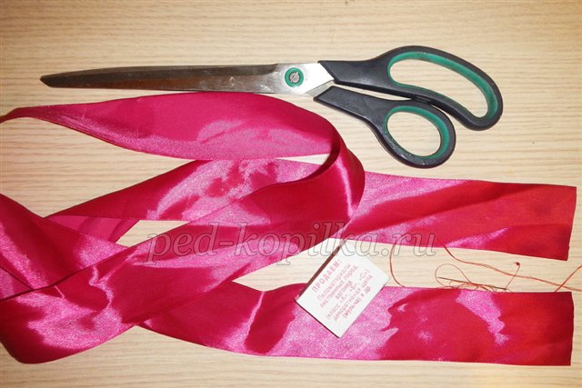 Півонії. Вироби до свята День матері Півонії. Вироби до свята День матері