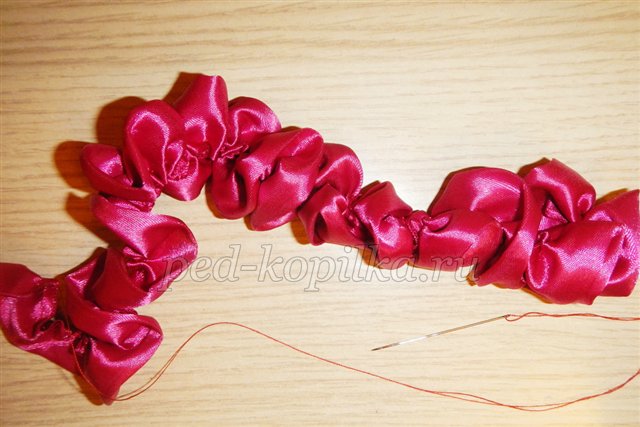 Півонії. Вироби до свята День матері Півонії. Вироби до свята День матері