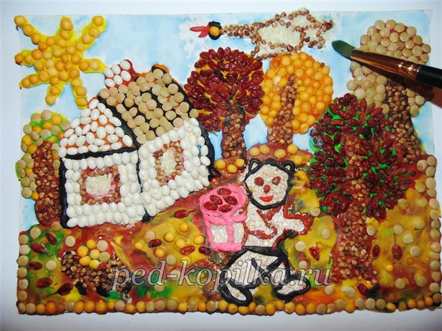 Аплікація з круп і пластиліну на осінню тематику Аплікація з круп і пластиліну на осінню тематику