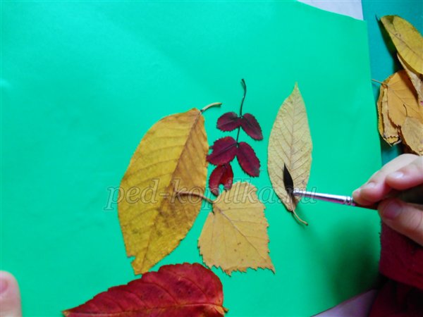 Осінні вироби з природного матеріалу. Їжачки Осінні вироби з природного матеріалу. Їжачки