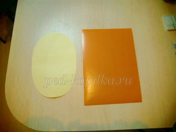 Аплікація на тему Осінь Аплікація на тему Осінь