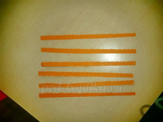 Аплікація з осіннього листя. Акваріум Аплікація з осіннього листя. Акваріум