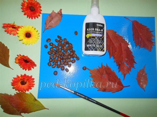 Майстер клас «Осіння композиція» виріб з непридатного матеріалу Майстер клас «Осіння композиція» виріб з непридатного матеріалу