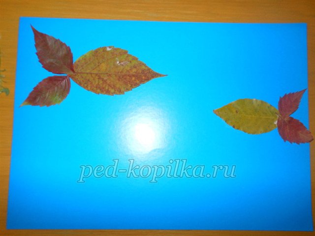 Аплікація з осіннього листя У рибок осінній бал