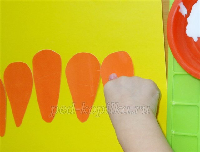 Аплікація для дітей раннього дошкільного віку Аплікація для дітей раннього дошкільного віку