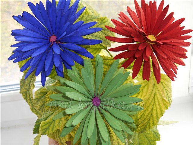 Поробка з природного матеріалу Букет жоржин