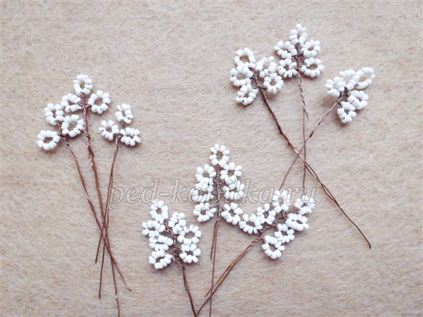 вироби з бісеру зі школярами, вироби з бісеру, подарунки до Дня святого Валентина своїми руками