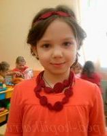 Вироби для дітей 6-8 років. Біжутерія своїми руками