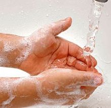 Чим можуть бути небезпечні брудні руки. Корисна інформація та поради для дітей