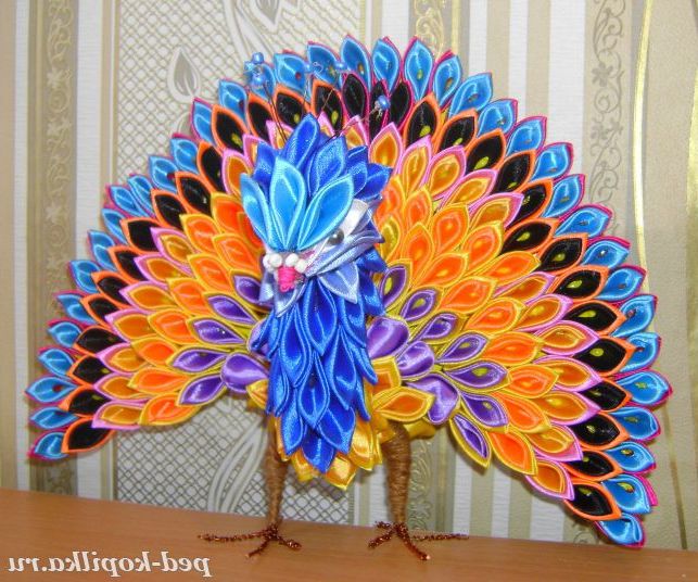 Павлинв техніці канзаші