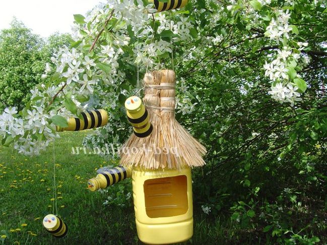 Оформлення ділянки дитячого саду влітку