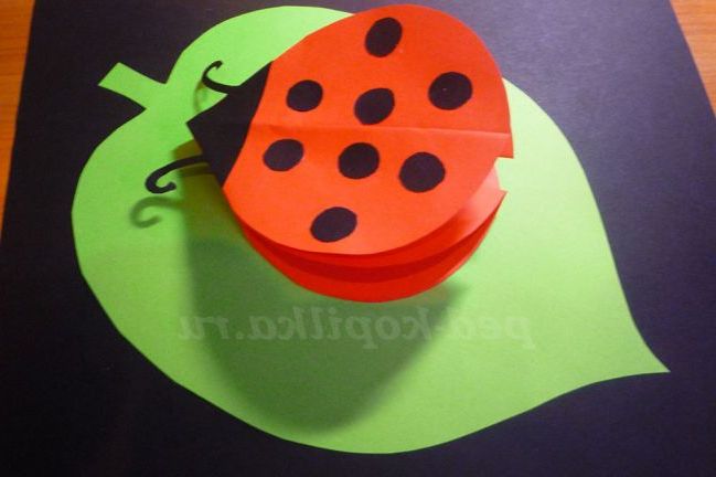 Орігамі. Божа корівка