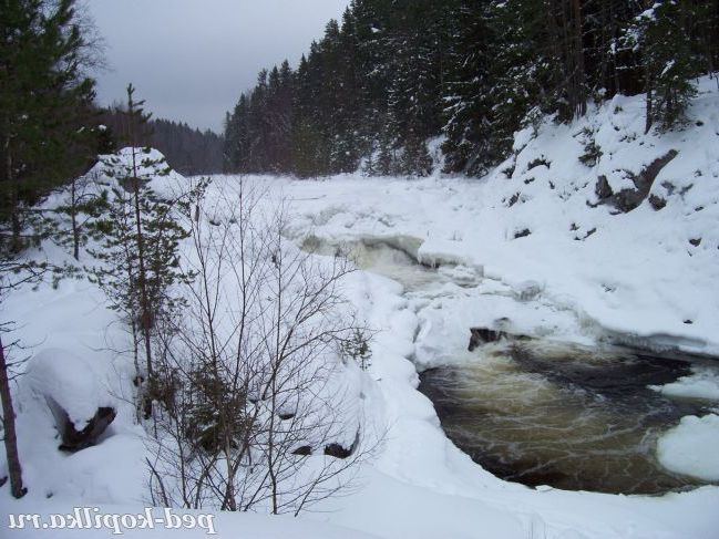 Зимовий водоспад Ківач