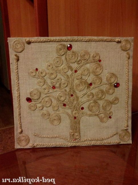 Казкове дерево.