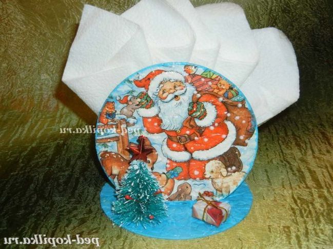 Прикраса для Новорічного столу своїми руками