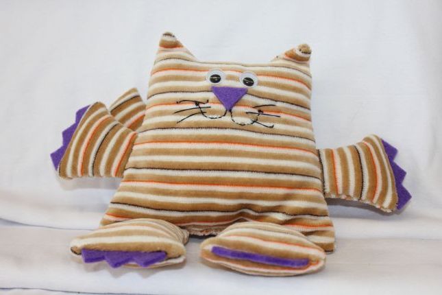 Веселий котик своїми руками