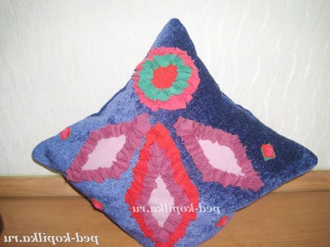 Подушечка в подарунок мамі