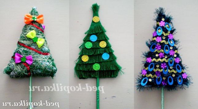 Новорічні ялинки своїми руками