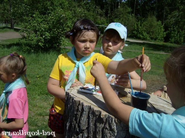 У літньому таборі