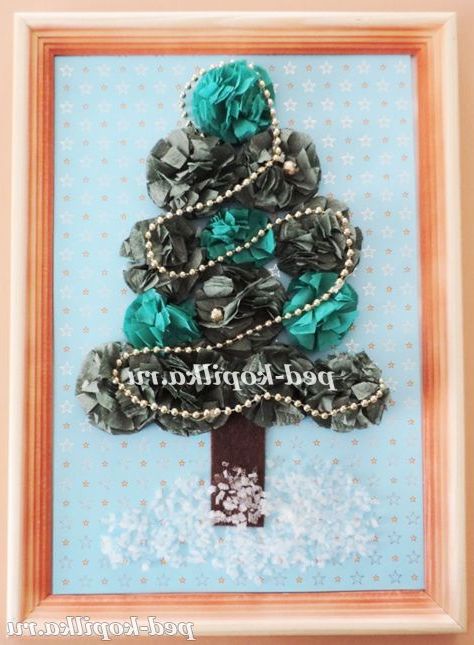 Ялинка з паперових серветок