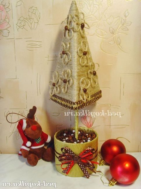 Новорічне дерево щастя своїми руками