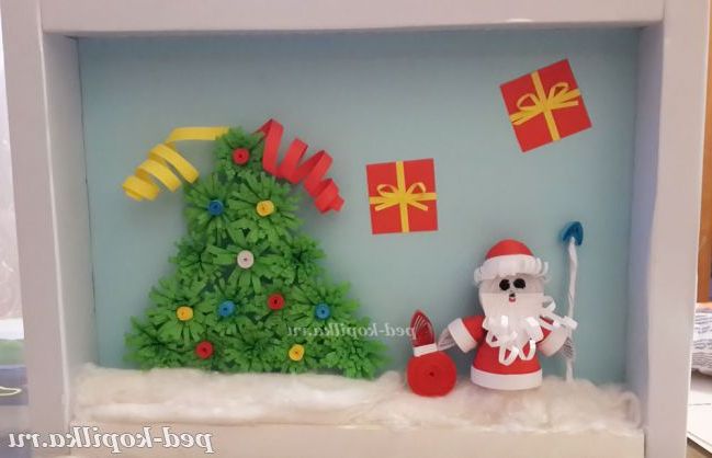 Об'ємна новорічна аплікація у техніці квілінг