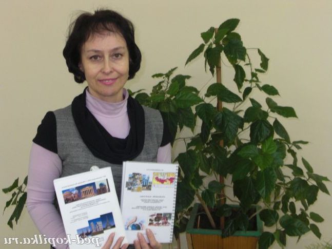 з авторськими підручниками з географії