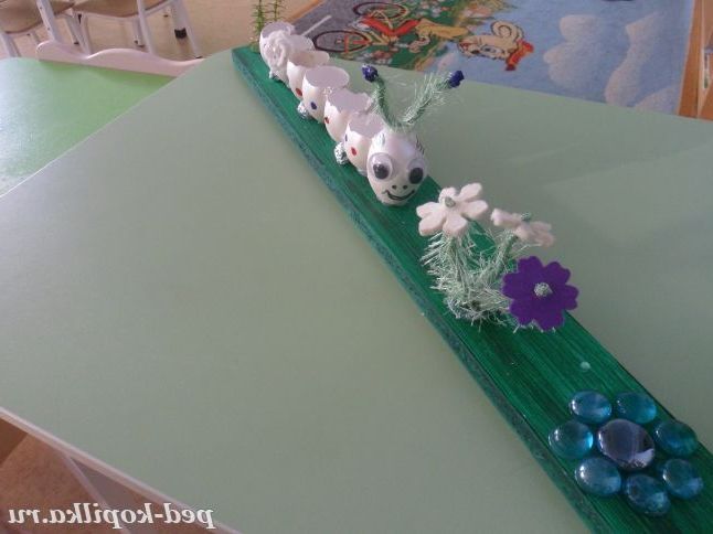 Гусениця добрих справ