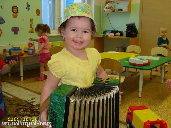 А я граю на гармошці