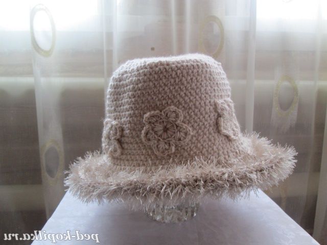 Капелюх бежева .