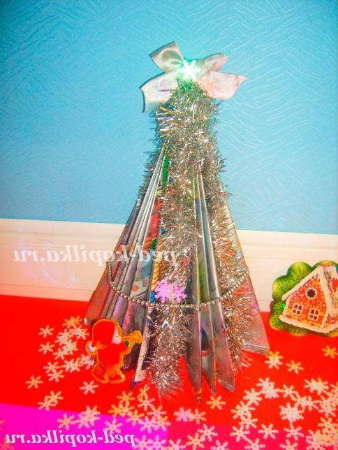 Новорічна ялинка з журналу