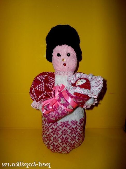 КОЗАЧКА З ДИТИНОЮ