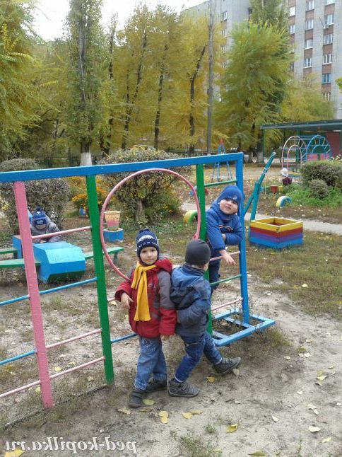 Осінь, осінь до нас прийшла...