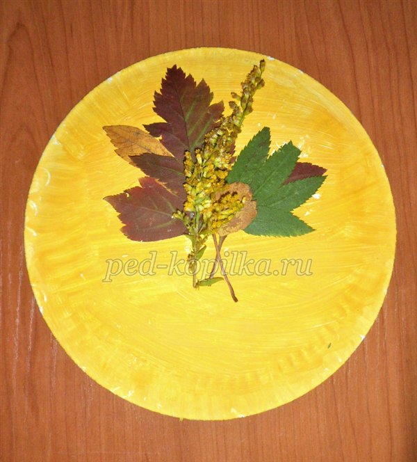 Осіння аплікація з паперу і листя. Майстер-клас