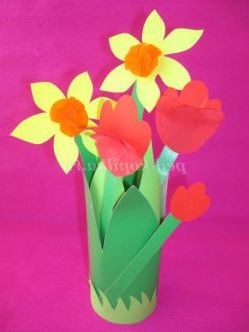 Майстер-клас. Виготовлення квіткової галявини для матусі на 8 березня