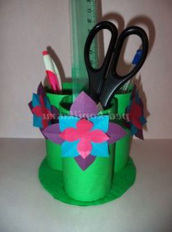 Майстер клас. Виріб на 8 березня «Підставка для ручок»