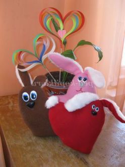 Майстер-клас. Подарунок на 8 березня - м'яка іграшка зайчик