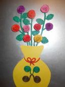 Пластилинография на кольоровому картоні. Майстер-клас «Ваза з трояндами»